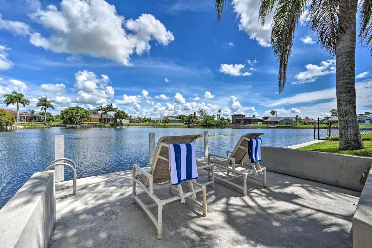 Pet-Friendly Escape With Dock And Kayaks In Cape Coral 빌라 외부 사진