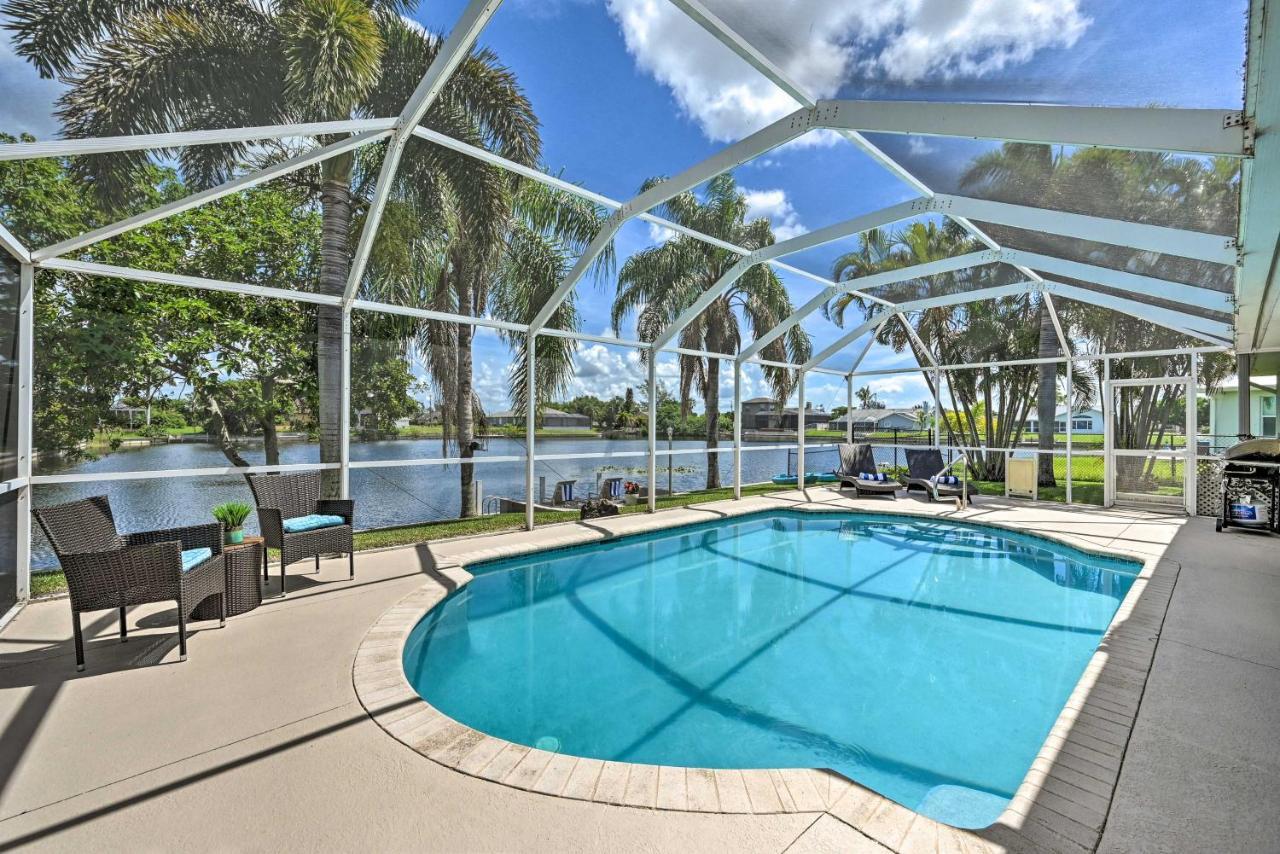 Pet-Friendly Escape With Dock And Kayaks In Cape Coral 빌라 외부 사진